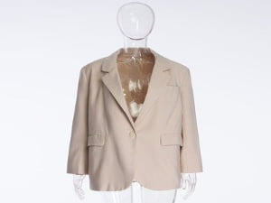 Low MOQ Women’s Clothing Manufacturer: Ultimate Guide for Startup Fashion Brands in 2026